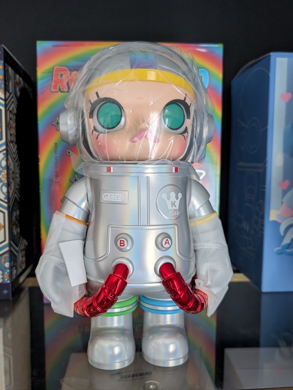 Mega Space Molly 400% Rainbow 2.0
